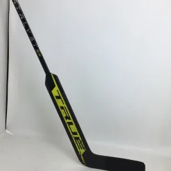 Used True CATALYST 5X FULL RIGHT MC2 21IN GOALIE Junior Goalie Stick 21