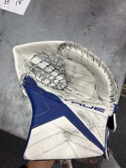 Used True CATALYST 7X3 Senior Goalie Catcher Royal Blue