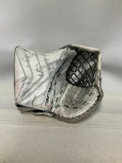Used True CATALYST 9X3 Senior Goalie Catcher White