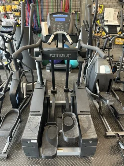 Used True TSX Programmable Elliptical
