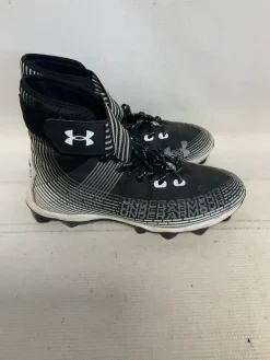 Used Under Armour Adult FB Cleats Black Senior 7