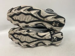 Used Under Armour Adult FB Cleats None Senior 7.5