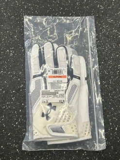 Used Under Armour PADDED GLOVES FB Gloves White 3X