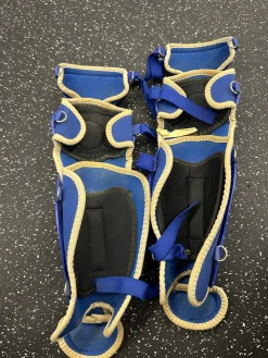 Used Under Armour UALG2 - JRVS Catchers Leg Guards Royal Blue Junior