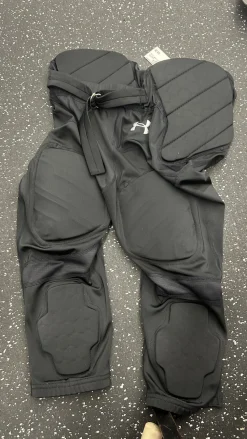 Used Under Armour Youth FB Integrated Pants Black XL