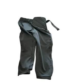 Used Under Armour Youth FB Integrated Pants Black MD