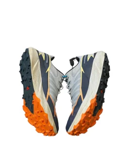 Used USA Climbing Shoes Senior 9