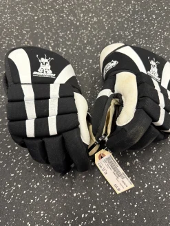 Used USA Hockey ONEGOAL Intermediate Gloves Black 10