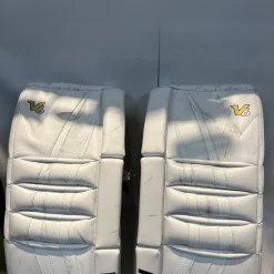 Used Vaughn BLACK/WHITE Goalie Leg Pads Inter White 31 1/2"