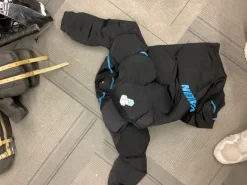 Used Vaughn Goalie Other Clothing Black SM