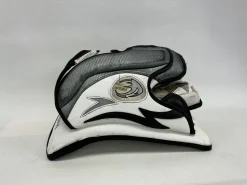 Used Vaughn VELOCITY Inter Goalie Blocker White