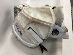 Used Vaughn VELOCITY PRO V10 Senior Goalie Catcher White