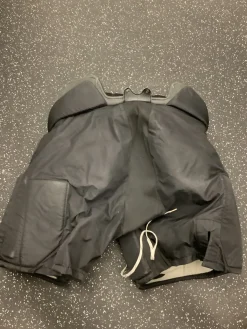 Used Vaughn VELOCITY VE8 PRO Junior Goalie Pant Black LG