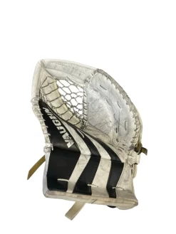 Used Vaughn VENTUS SLR2 INT Senior Goalie Catcher White