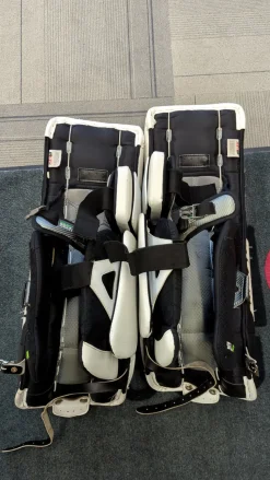 Used Vaughn VENTUS SLR +2 JR LEG Goalie Leg Pads Junior Black And White 28