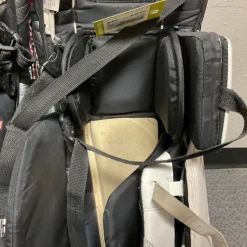 Used Vaughn VISION 9400 Goalie Leg Pads Senior White And Black 34