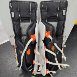 Used Vaughn V6 1000 +1 LEG PADS Goalie Leg Pads Senior Black And Orange 35"