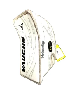 Used Vaughn V5 7260 Youth Goalie Blocker White