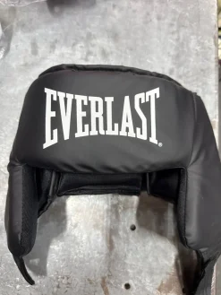 Used Venum Boxing Headgear None