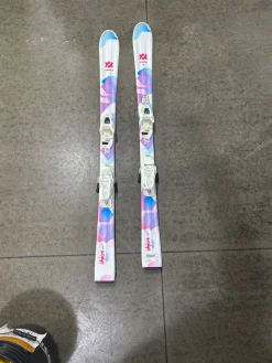 Used Volkl CHICA Girls DH Ski/Binding Pink 130 cm
