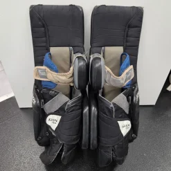 Used Warrior R/G4 +1 JR LEG PADS Goalie Leg Pads Junior Black 28"