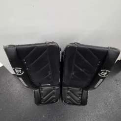 Used Warrior R/G4 +1 JR LEG PADS Goalie Leg Pads Junior Black 28