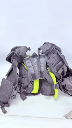 Used Warrior R/GT2 Junior Body Armor LG