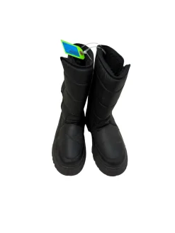 Used WFS SNOW BOOTS Size 7