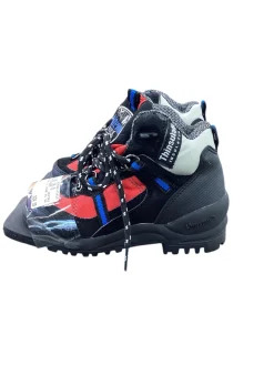 Used Whitewoods Boys 75MM XC Ski Boots Black YT-11