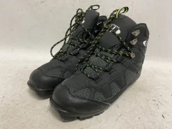 Used Whitewoods Boys NNN XC Ski Boots Black JR-01.5