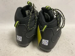 Used Whitewoods Boys NNN XC Ski Boots Black JR-01.5
