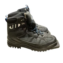 Used Whitewoods Mens 75MM XC Ski Boots Black M 09.5 / W 09.5-10