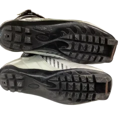 Used Whitewoods RACING Womens NNN XC Ski Boots White M 07-07.5 / W 08-08.5