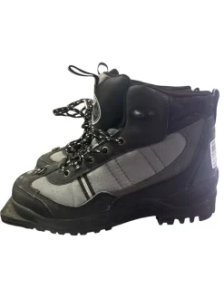 Used Whitewoods Womens 75MM XC Ski Boots Black M 08 / W 08.5-09