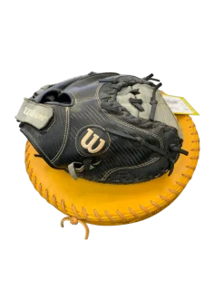 Used Wilson A360 BB/SB Catchers RH Throw Black 31 1/2"