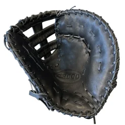 Used Wilson A2000 1679 BB/SB First Base RH Throw Black 12 1/2"