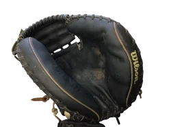 USED WILSON A2000 M2 BB/SB CATCHER'S RH THROW BLACK 33 1/2"