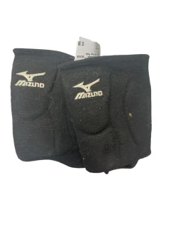Used Wilson AURA RH Throw Fastpitch Gloves Brown 12"