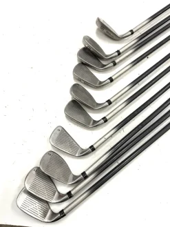 Used Wilson FAT SHAFT REGULAR FLEX Mens Iron Set RH 3I-GW/AW