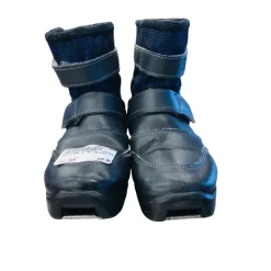 Used W 05-05.5 / JR 03.5-04 Girls' Cross Country Ski Boots