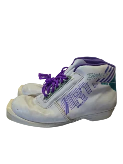 Used Womens NNN XC Ski Boots White W 06.5-07 / JR 4.5-05