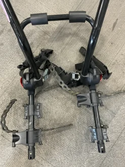 Used Yakima 2 BIKE RACK HATCHBACK Rear Mount Carrier Black