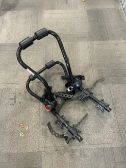 Used Yakima 2 BIKE RACK HATCHBACK Rear Mount Carrier Black