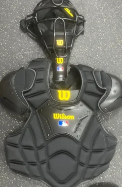 Wilson FULL UMPIRE SET/ADULT Umpire Accessories